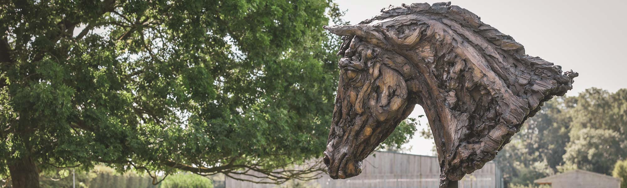 Horse carving statue